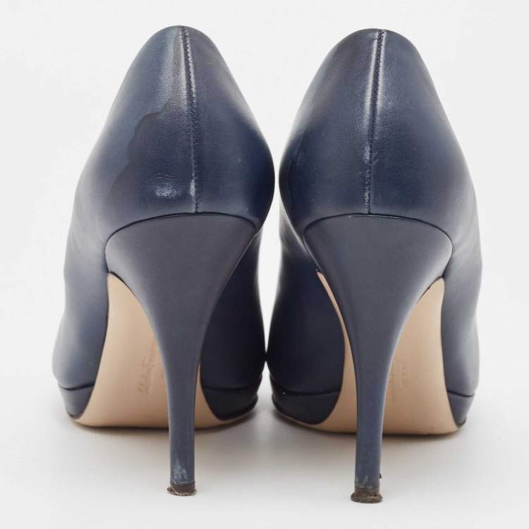 Pre Owned Salvatore Ferragamo Navy Blue Leather Platform Pumps Size 40.5