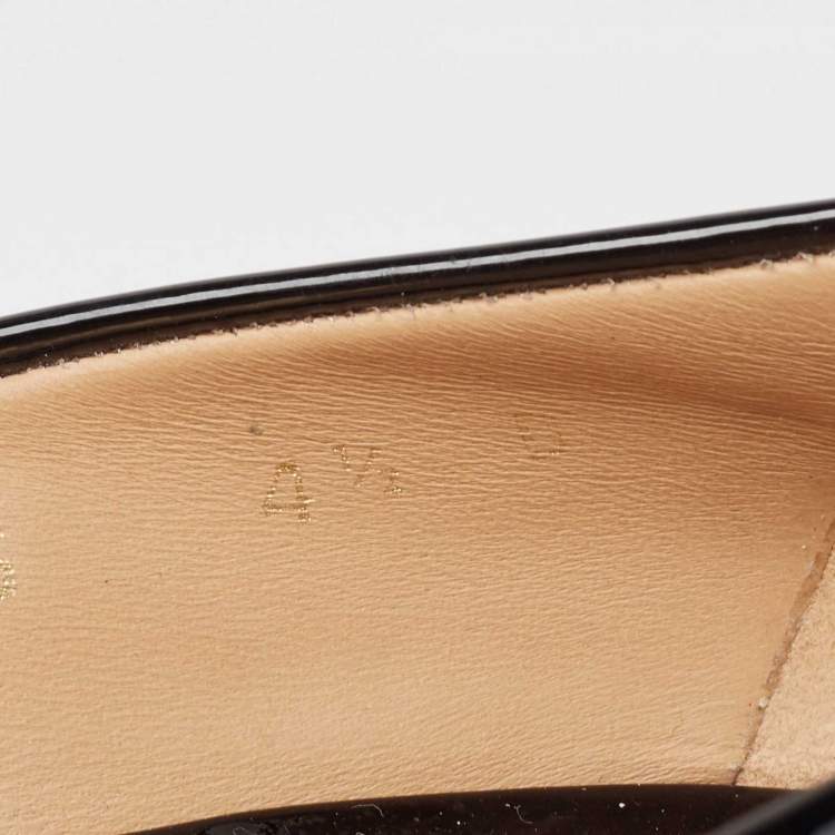 Pre Owned Salvatore Ferragamo Black Patent Leather Vara Bow Pumps Size 35