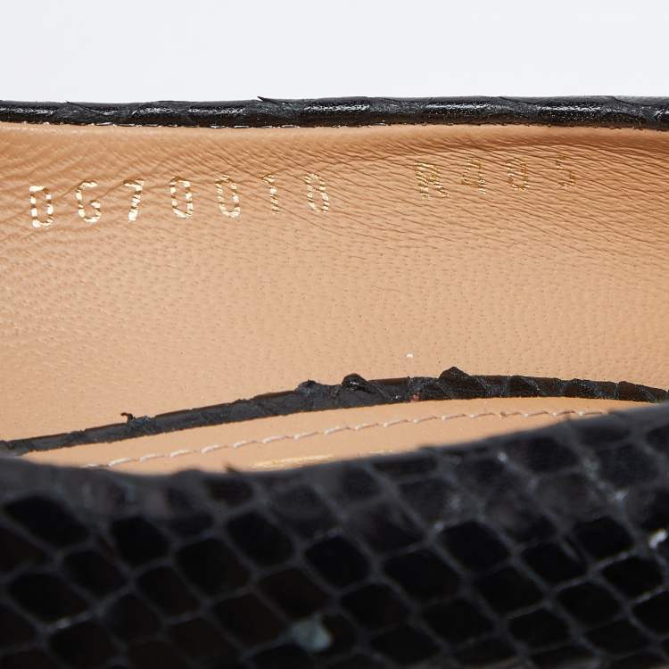 Pre Owned Salvatore Ferragamo Black Snakeskin Embossed Leather Logo Fringed Peep Toe Pumps Size 37