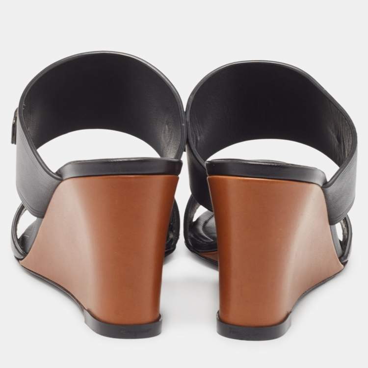 Pre Owned Salvatore Ferragamo Black Leather Wedge Sandals Size 37.5