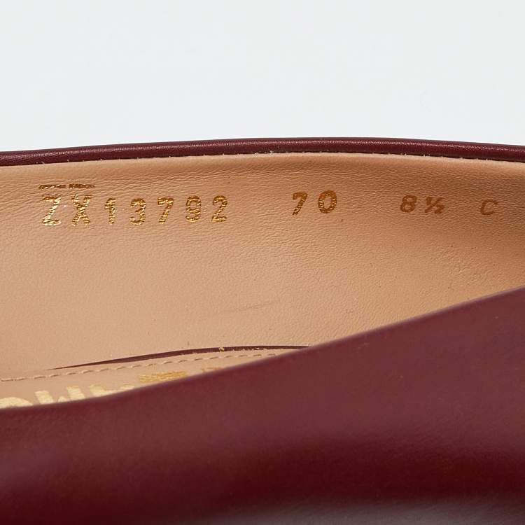 مملوكة مسبقًا Salvatore Ferragamo Red Leather Pumps Size 39