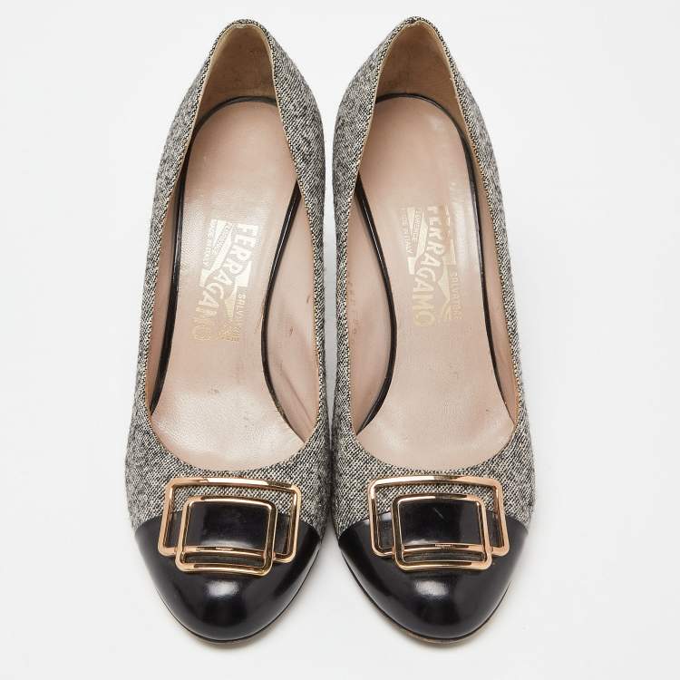 Pre Owned Salvatore Ferragamo Black/Grey Leather and Tweed Buckle Detail Pumps Size 39.5