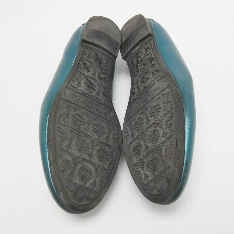 Pre Owned Salvatore Ferragamo Metallic Blue Leather Gancini Loafers Size 38.5