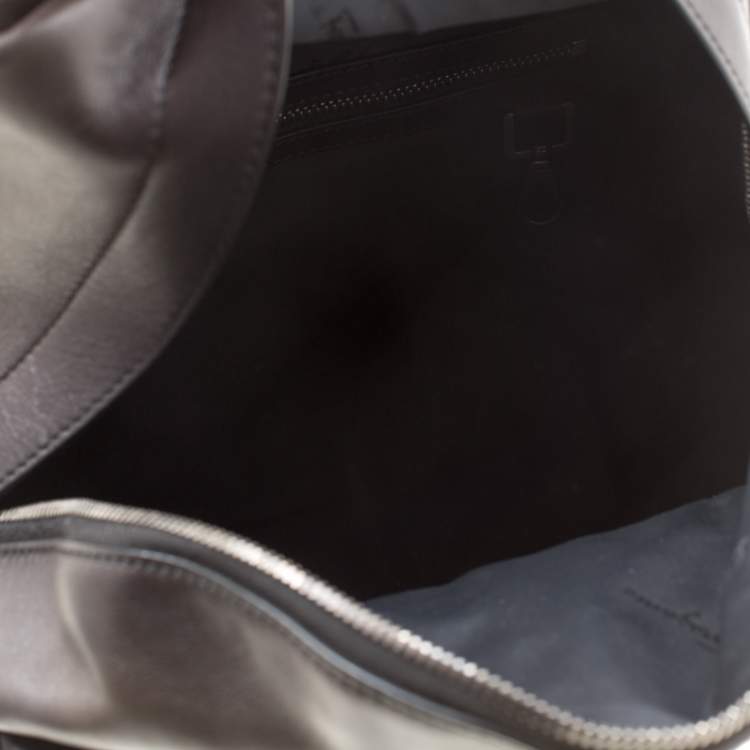 Pre Owned Salvatore Ferragamo Black Firenze Glow Leather Backpack 