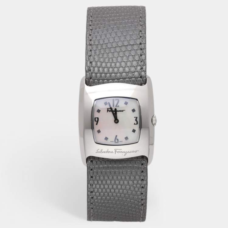 Pre Owned Salvatore Ferragamo Vara Mother of Pearl Stainless Steel Women's Wristwatch 30 mm