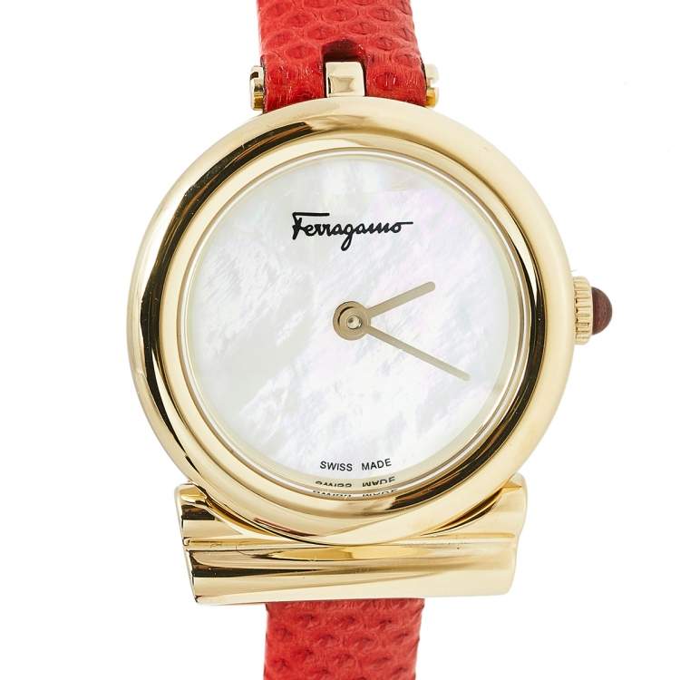 Pre Owned Salvatore Ferragamo Mother of Pearl Gold Plated Stainless Leather Gancino SFIK00219 Women's Wristwatch 22 mm