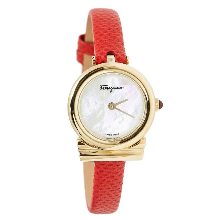 Pre Owned Salvatore Ferragamo Mother of Pearl Gold Plated Stainless Leather Gancino SFIK00219 Women's Wristwatch 22 mm