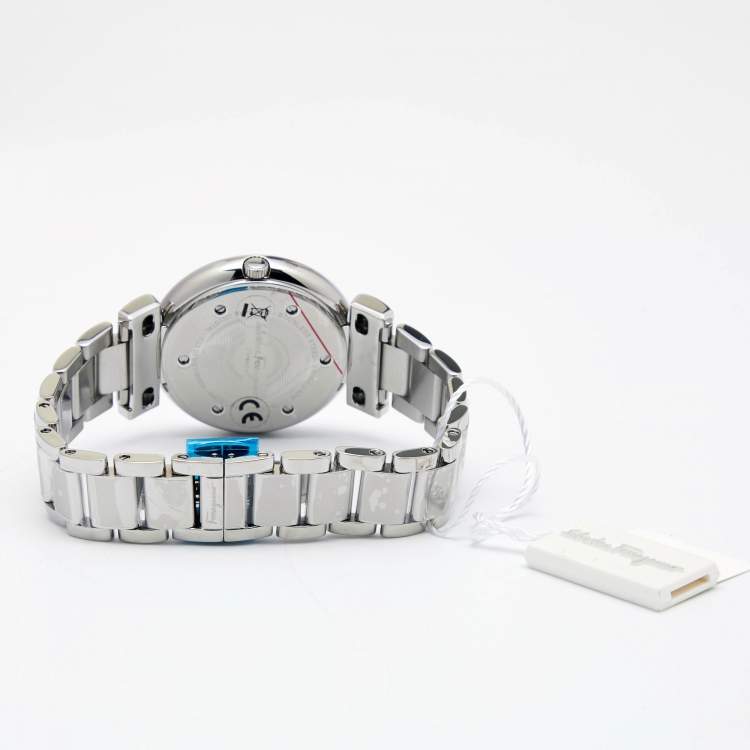 Pre Owned Salvatore Ferragamo Mother of Pearl Diamond Stainless Steel Gancino Deco FG3050014 Women's Wristwatch 39 mm