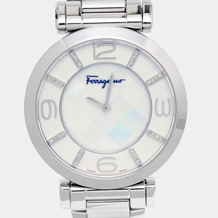 Pre Owned Salvatore Ferragamo Mother of Pearl Diamond Stainless Steel Gancino Deco FG3050014 Women's Wristwatch 39 mm