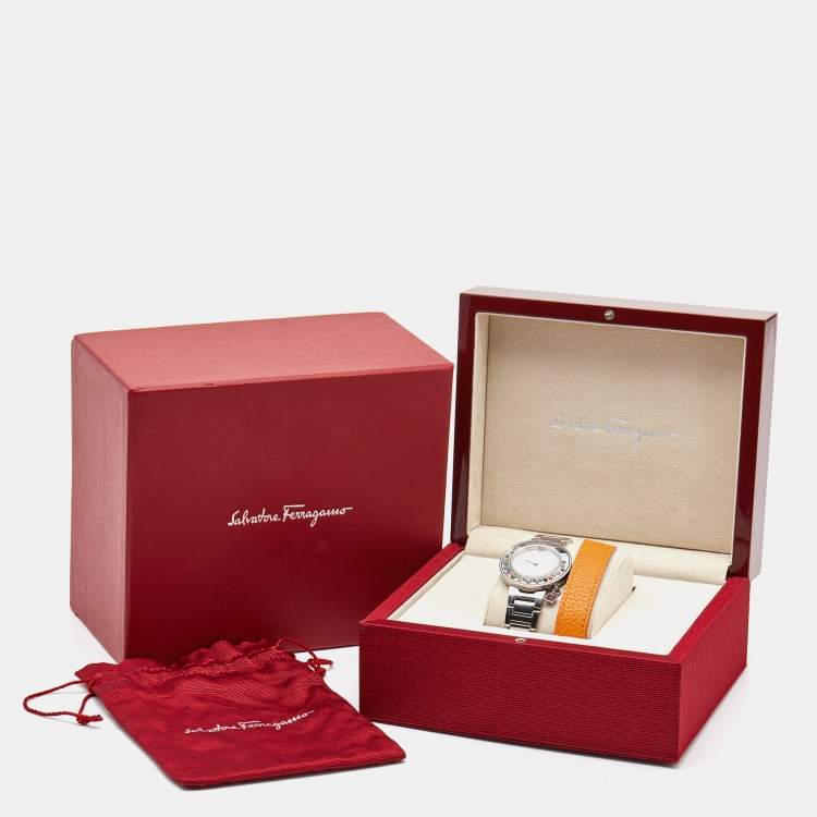 Pre Owned Salvatore Ferragamo Silver Stainless Steel Gancino F64 Women's Wristwatch 36 mm