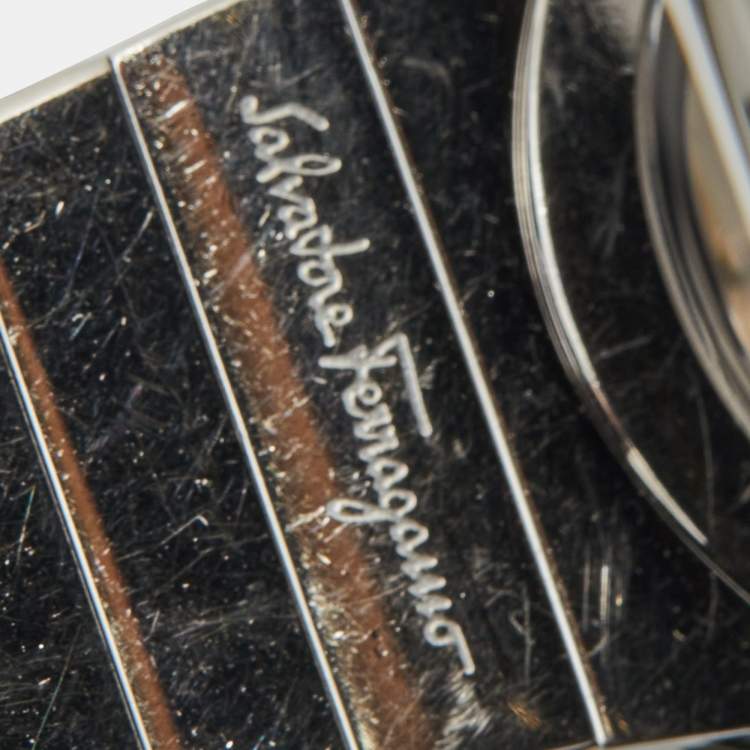 Pre Owned Salvatore Ferragamo Mother of Pearl Stainless Steel F70 Women's Wristwatch 24 mm