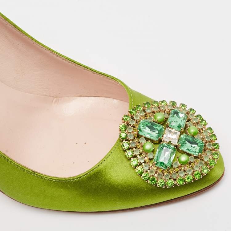 Pre Owned SJP Sarah Jessica Parker Green Satin Crystal Embellished Pumps Size 37