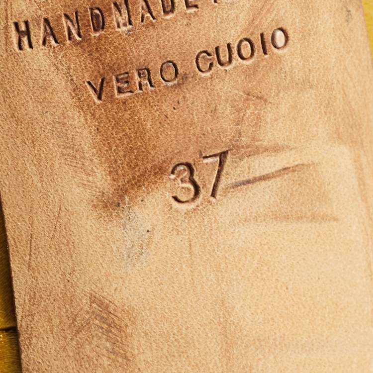 Pre Owned SJP Sarah Jessica Parker Yellow Satin Pointed Toe Pumps Size 37