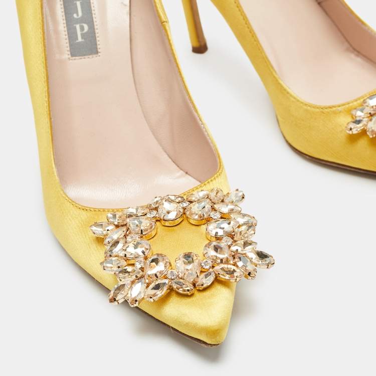Pre Owned SJP Sarah Jessica Parker Yellow Satin Crystal Embellished Pumps Size 37