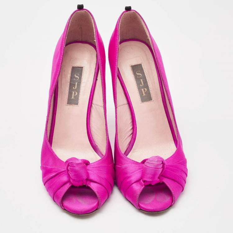 Pre Owned SJP Sarah Jessica Parker Pink Satin Peep Toe Pumps Size 37