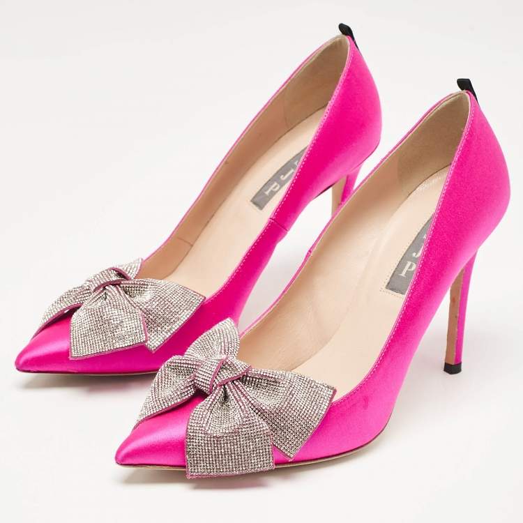 Pre Owned SJP Sarah Jessica Parker Pink Satin Crystal Embellished Pumps Size 37