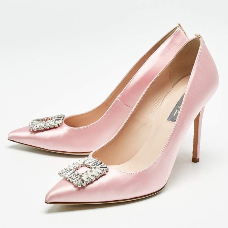 Pre Owned SJP Sarah Jessica Parker Pink Satin The LJ Recital Pumps Size 39