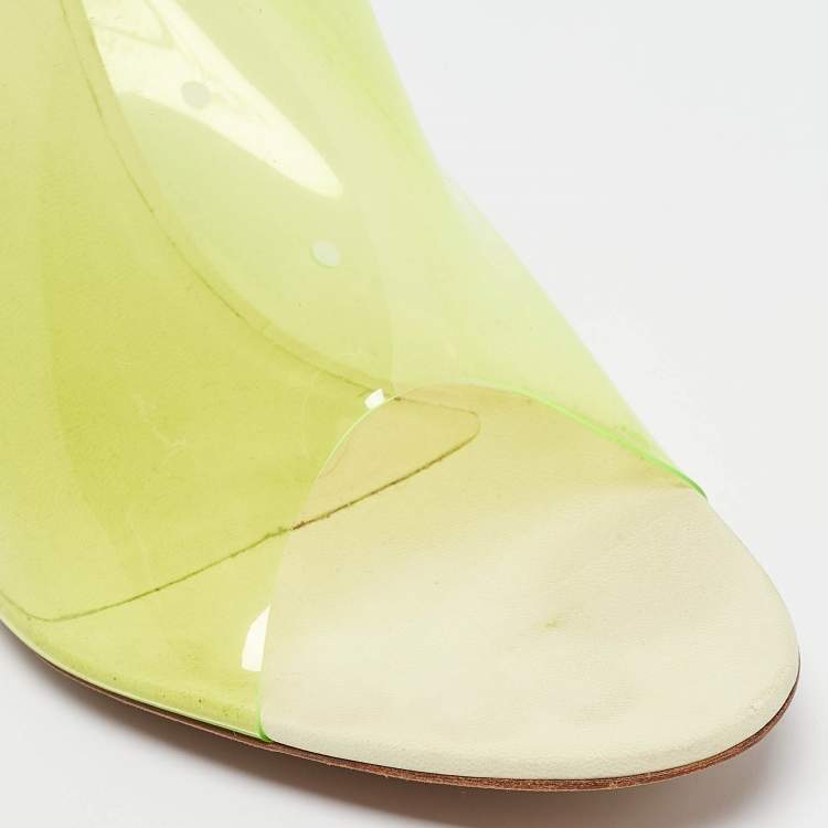 Pre Owned Yeezy Green PVC Slide Season 7 Sandals Size 39