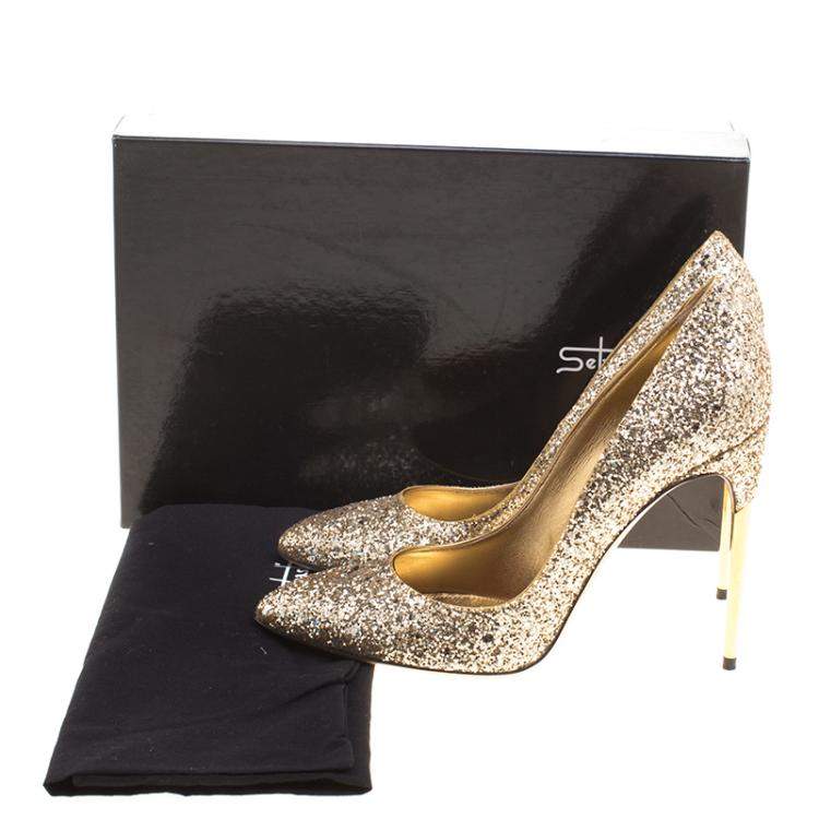 مملوكة مسبقًا Sebastian Metallic Gold Glitter Pumps Size 40.5