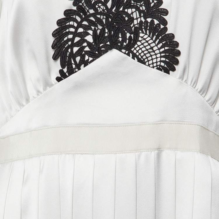 Pre Owned Self-Portrait White Lace Trim Satin Pleated Maxi Dress M