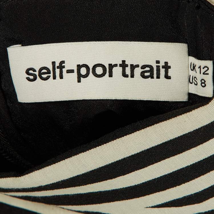 Pre Owned جمبسوت سيلف بورتريه كريب مخطط غير متماثل بكشاكش أسود/أبيض مقاس وسط