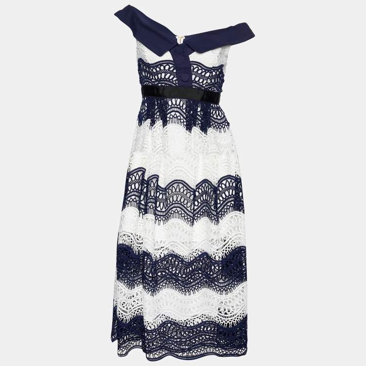 مملوكة مسبقًا Self-Portrait Navy Blue & White Guipure Lace Off-Shoulder Dress M