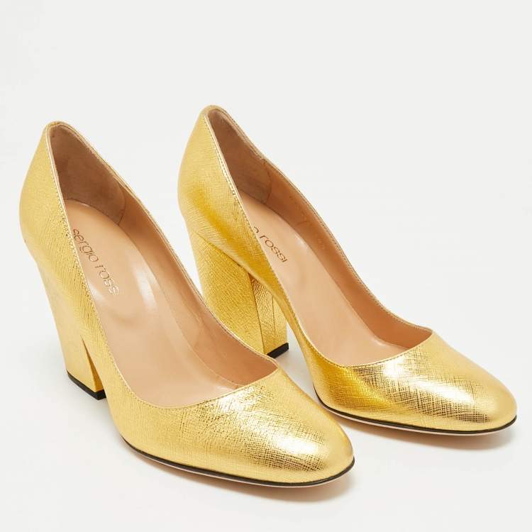 Pre Owned Sergio Rossi Gold Textured Leather Round Toe Pumps Size 36.5