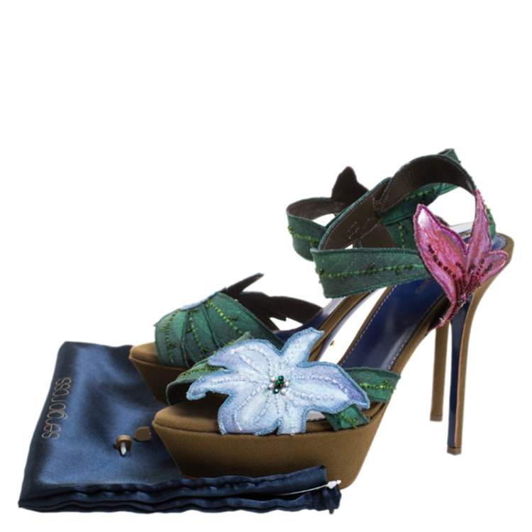 Pre Owned Sergio Rossi Multicolor Flower And Leaf Canvas Sandals Size 39.5