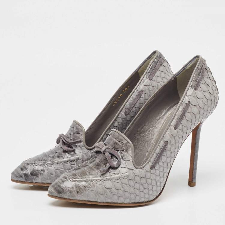 Pre Owned Sergio Rossi Grey Python Bow Loafer Pumps Size 38.5