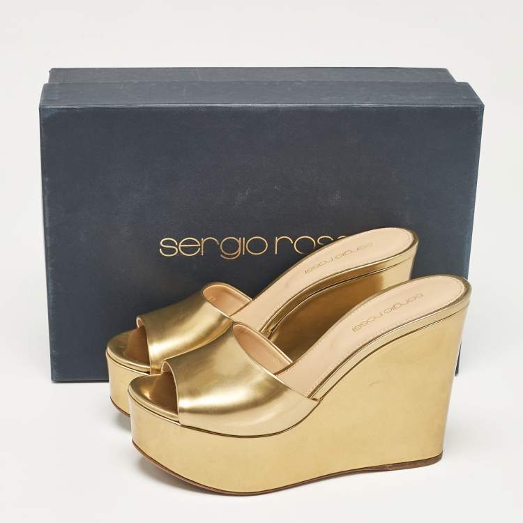 Pre Owned Sergio Rossi Gold Patent Leather Lakeesha Wedge Sandals Size 37