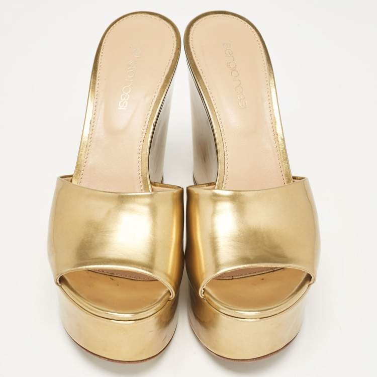 Pre Owned Sergio Rossi Gold Patent Leather Lakeesha Wedge Sandals Size 37