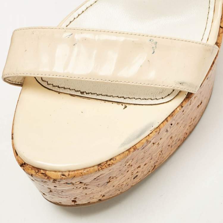 Pre Owned Sergio Rossi Cream Patent Leather Ankle Strap Cork Platform Wedge Sandals Size 38