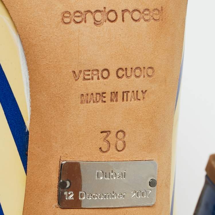 Pre Owned Sergio Rossi Cream/Blue Patent Leather Round Toe Pumps Size 38