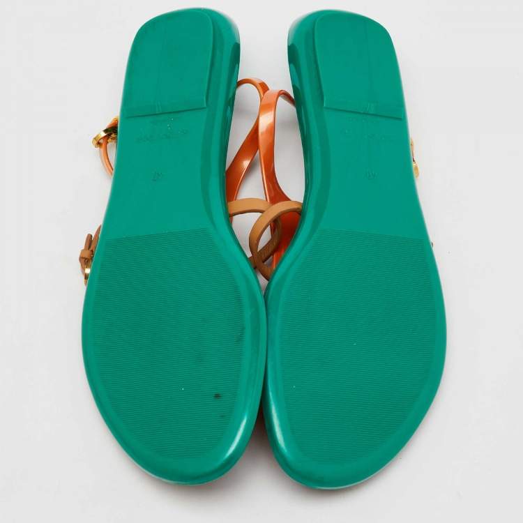 مملوكة مسبقًا Sergio Rossi Multicolor Leather and Rubber T-Strap Flat Sandals Size 40