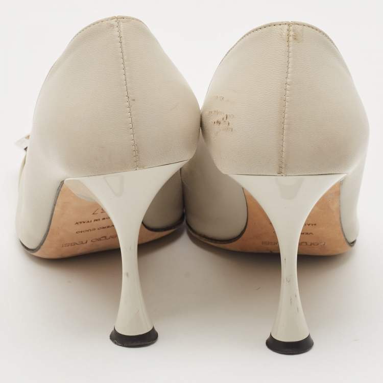 Pre Owned Sergio Rossi Grey Patent and  Leather Décolleté Square Toe Pumps Size 37