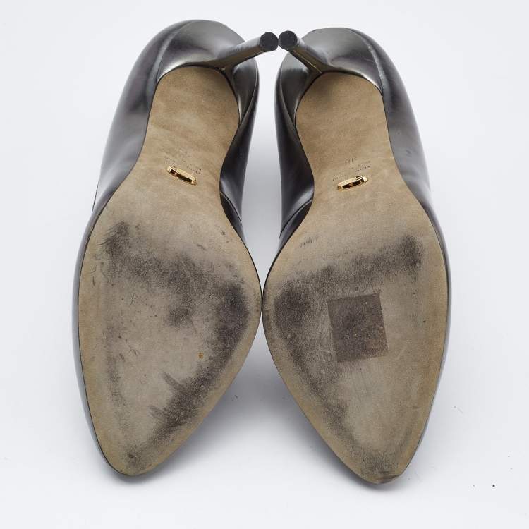 Pre Owned Sergio Rossi Metallic Leather Oblo Cut Out Pumps Size 38