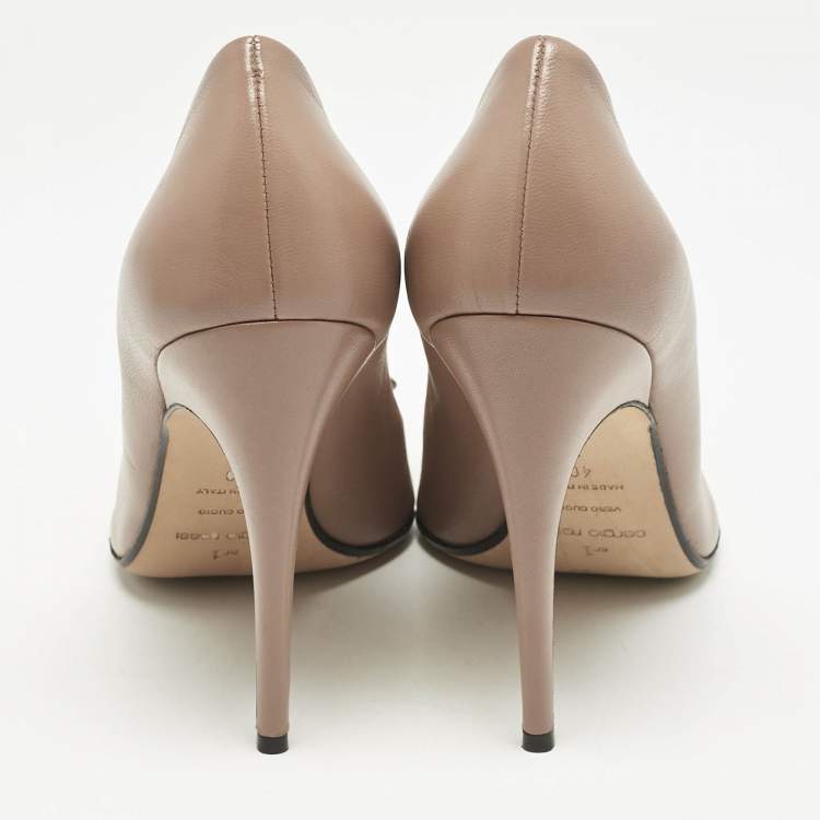 مملوكة مسبقًا Sergio Rossi Beige Leather SR1 Pointed Toe Pumps Size 40