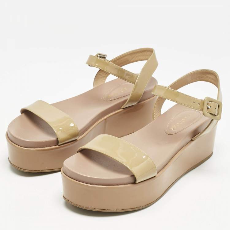Pre Owned Sergio Rossi Beige Patent Leather Platform Sandals Size 39.5
