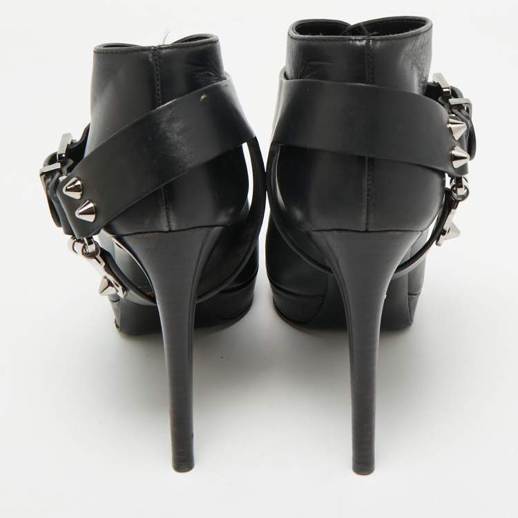 Pre Owned Sergio Rossi Black Leather Studded Ankle Length Platform Boots Size 38