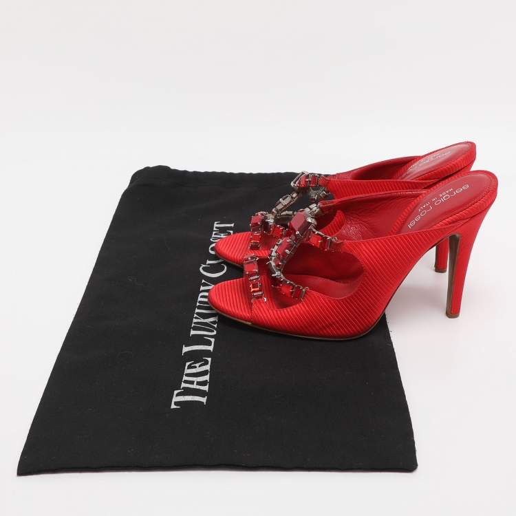 Pre Owned Sergio Rossi Red Fabric Crystal Embellished Slide Sandals Size 36.5