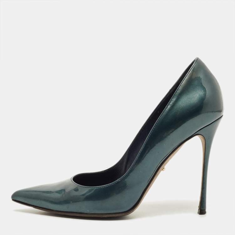 مملوكة مسبقًا Sergio Rossi Godiva Size 37 Metallic Green Patent Leather Pointed Toe Pumps