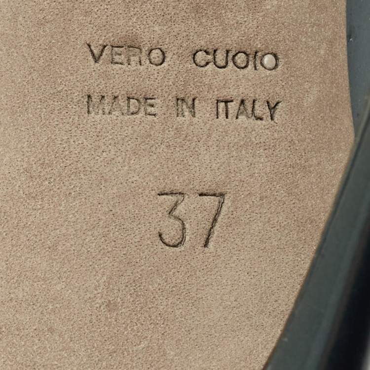 مملوكة مسبقًا Sergio Rossi Godiva Size 37 Metallic Green Patent Leather Pointed Toe Pumps