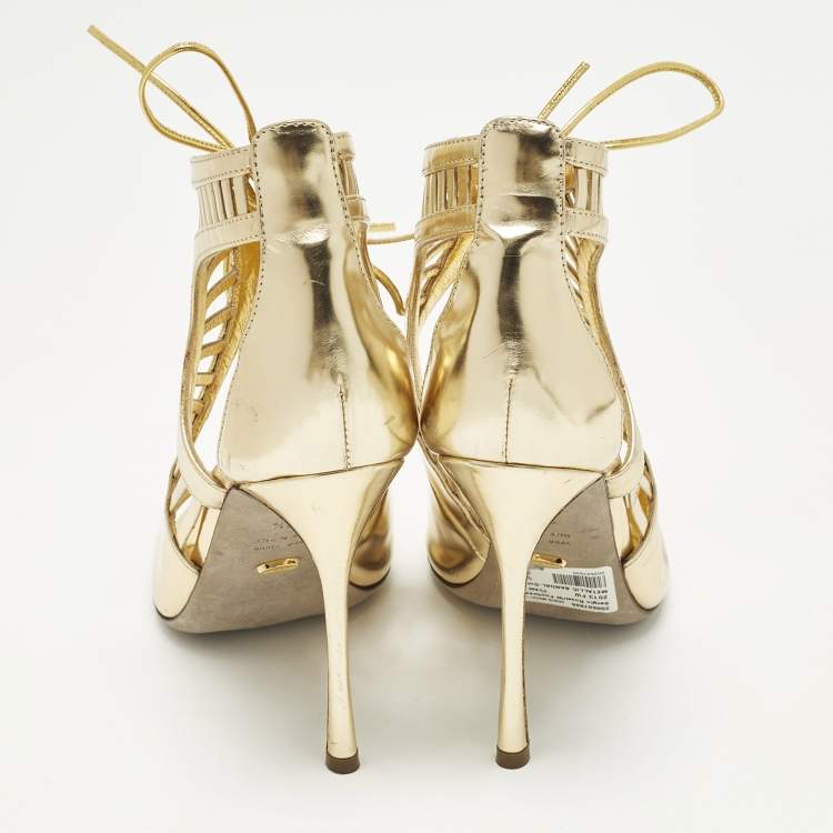 Pre Owned Sergio Rossi Size 37.5 Gold Leather Ankle Strap Sandals