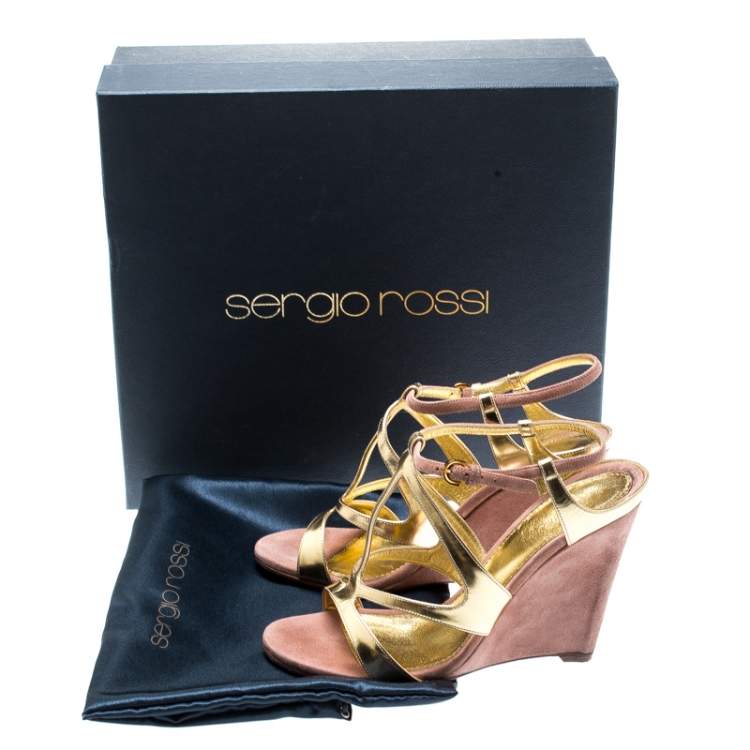 مملوكة مسبقًا Sergio Rossi Metallic Gold Leather And Beige Suede Cut Out Ankle Strap Wedge Sandals Size 37