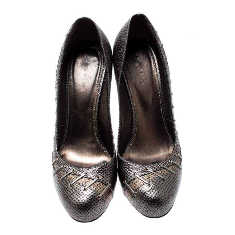 Pre Owned Sergio Rossi Metallic Grey Textured Leather Pumps Size 40