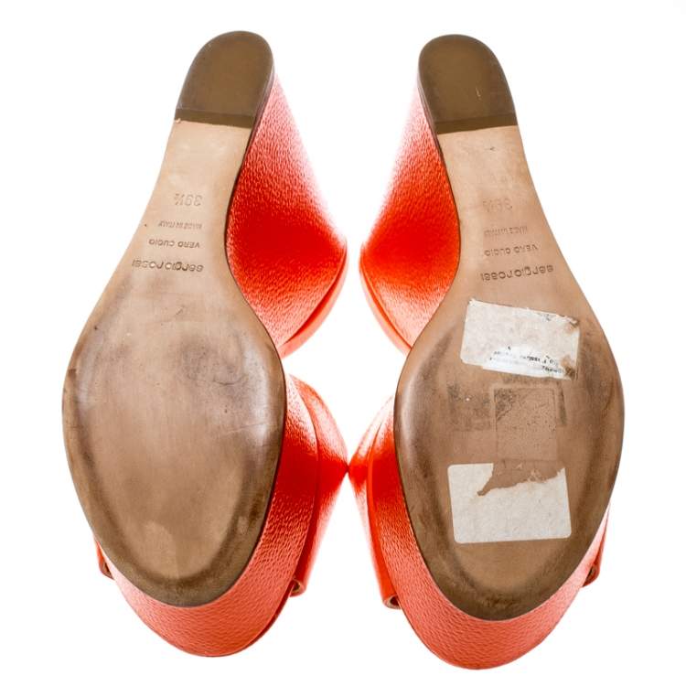 Pre Owned Sergio Rossi Orange Textured Patent Leather Lakeesha Wedge Slides Size 39.5