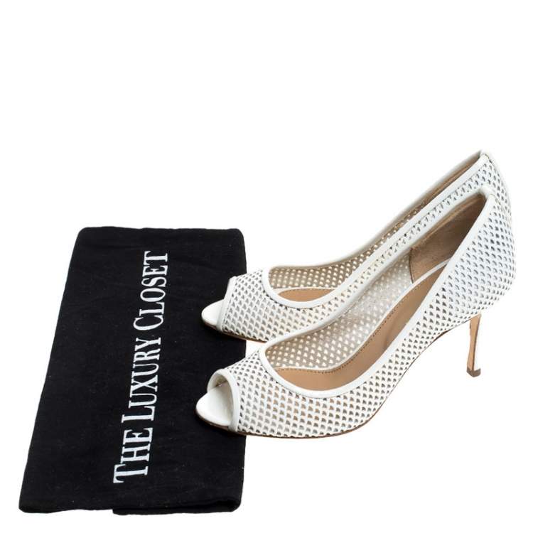 مملوكة مسبقًا Sergio Rossi White Lasercut Leather Peep Toe Pumps Size 34