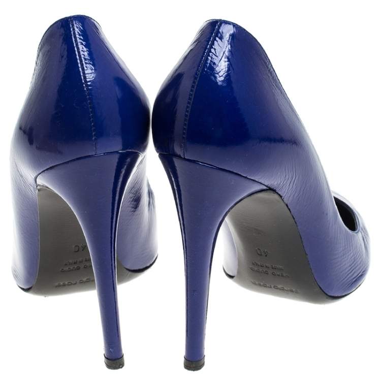 مملوكة مسبقًا Sergio Rossi Electric Blue Patent Leather Round Toe Pumps Size 40