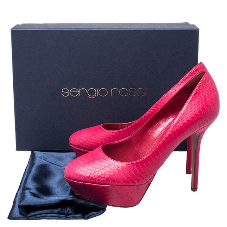 مملوكة مسبقًا Sergio Rossi Pink Python Round Toe Platform Pumps Size 38.5