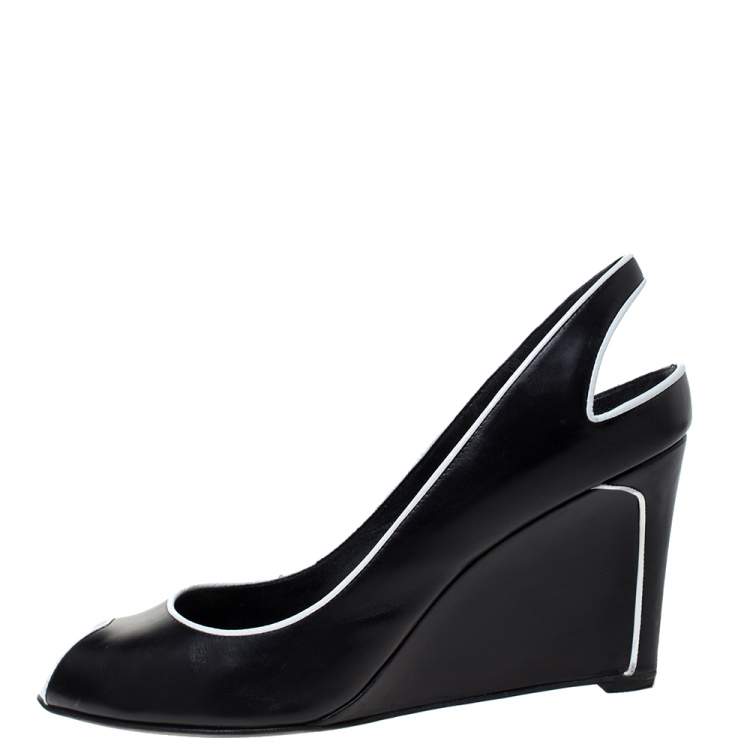 مملوكة مسبقًا Sergio Rossi Black and White Trim Leather Wedge Peep Toe Pumps Size 40